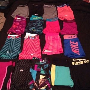 ISO! NIKE PRO SPANDEX
